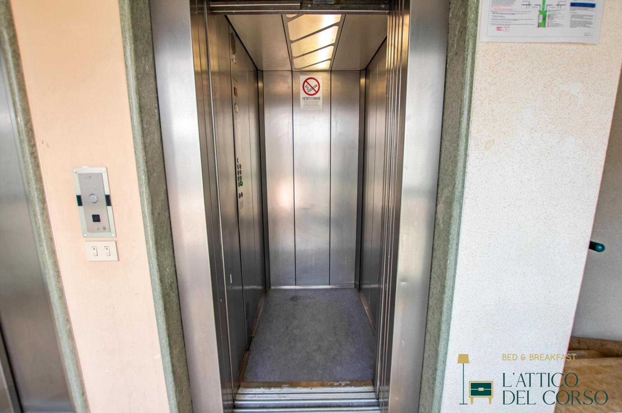L'Attico Del Corso Διαμέρισμα Τεργέστη Εξωτερικό φωτογραφία